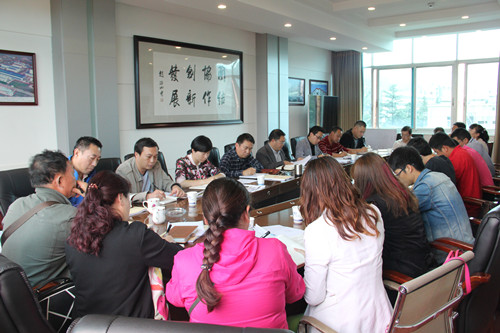公司召開黨支部書記座談會(huì)  共話“兩學(xué)一做”學(xué)習(xí)教育怎么做