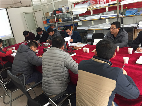 三直召開黨支部大會學習十九大精神拓展黨員隊伍